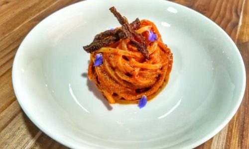 Spaghetti al pesto di pomodori secchi